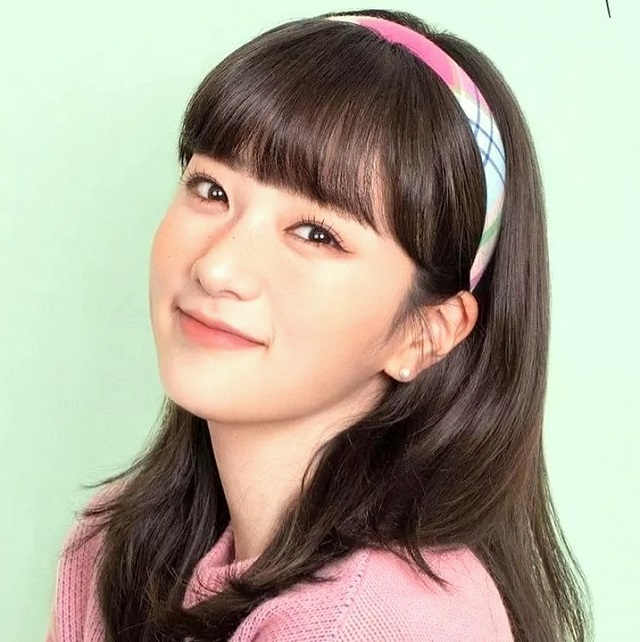 Apink Bomi (보미)