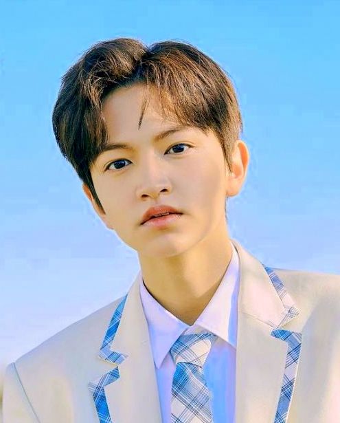 Bit (빛) BAE173 / Noh Min Jae