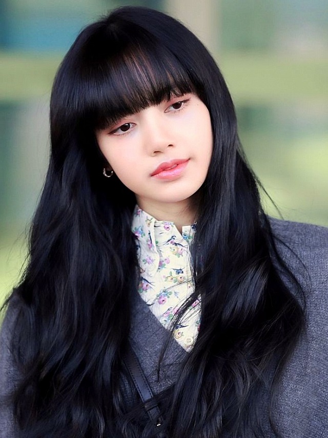 Lalisa Manobal - BLACKPINK member from Thailand