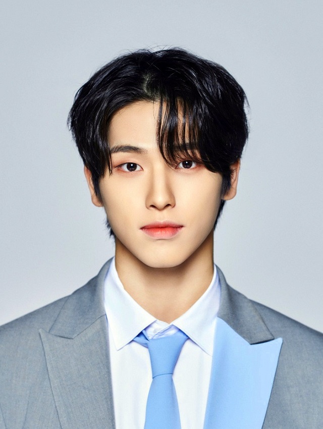 Lee Seunghwan Biodata