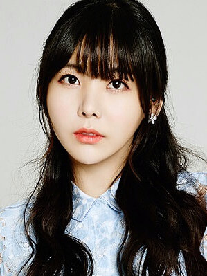 Oh Hye-rin (Raina)