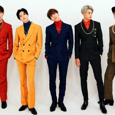 SHINee (샤이니)