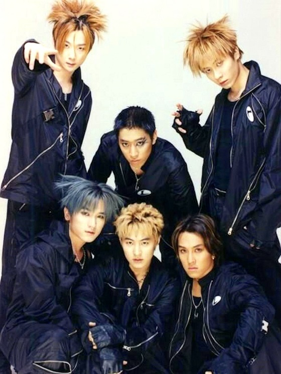 Shinhwa (신화) - Legendary K-pop Group