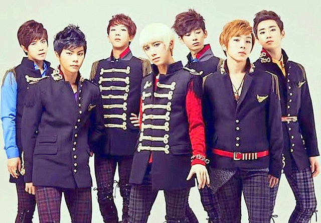 TWILIGHT Kpop Boy Group Band (트와일라잇)