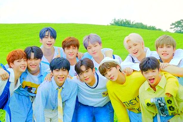 X1 (엑스원) Kpop Group