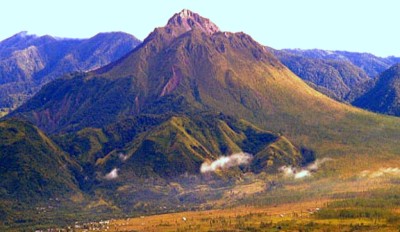 Foto Gunung Selawah Agam di Aceh Besar