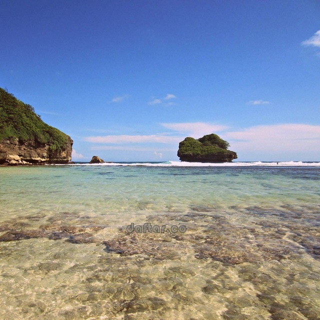 Pantai Ombak Mati